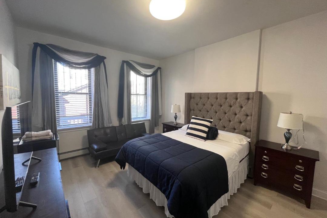 Photo of Bedroom in West New York