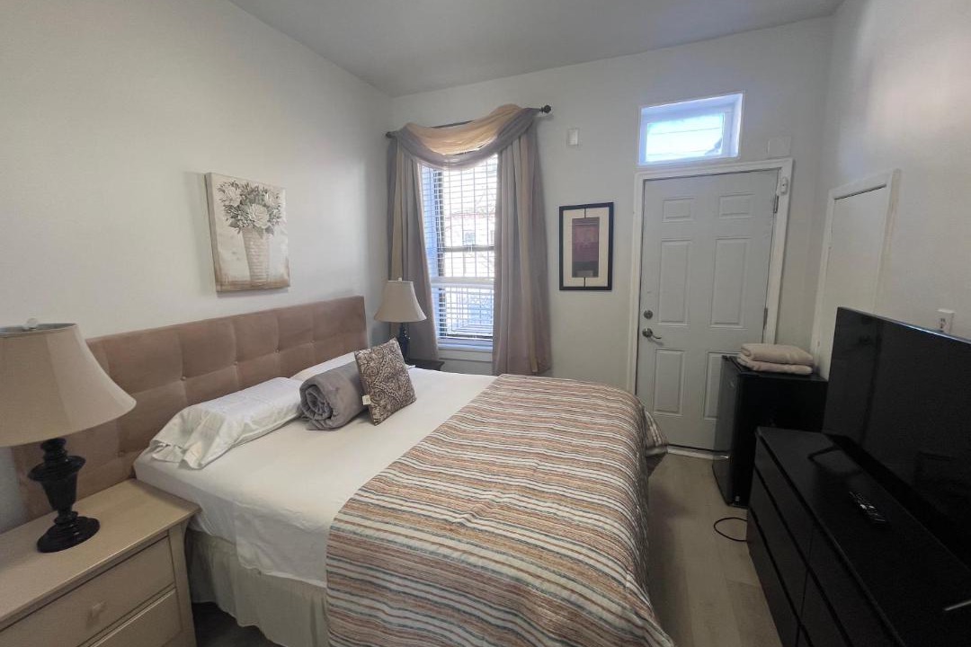 Photo of Bedroom in West New York