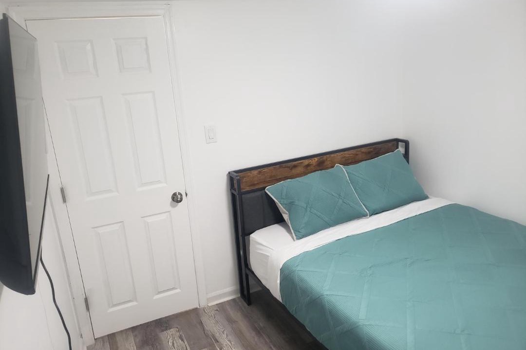 Photo of Bedroom in Collingdale
