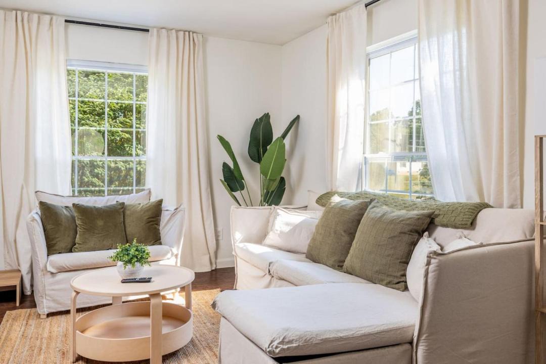 Photo of Livingroom in Maryville