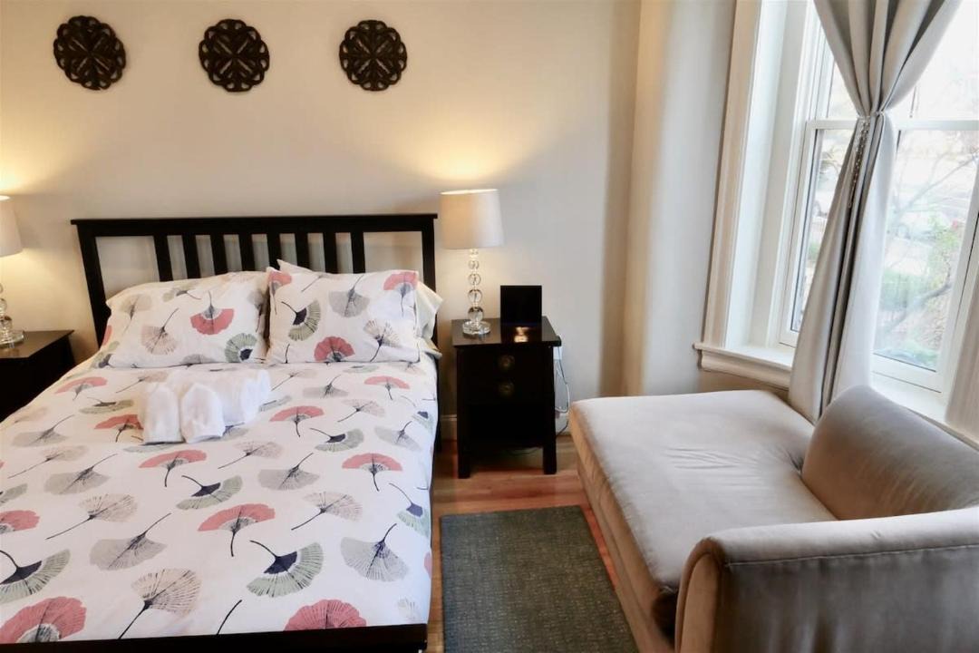 Photo of Bedroom in Stanton Park