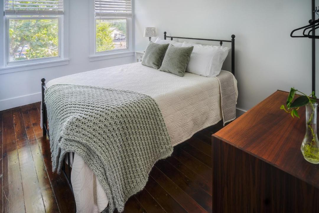 Photo of Bedroom in Lewisburg