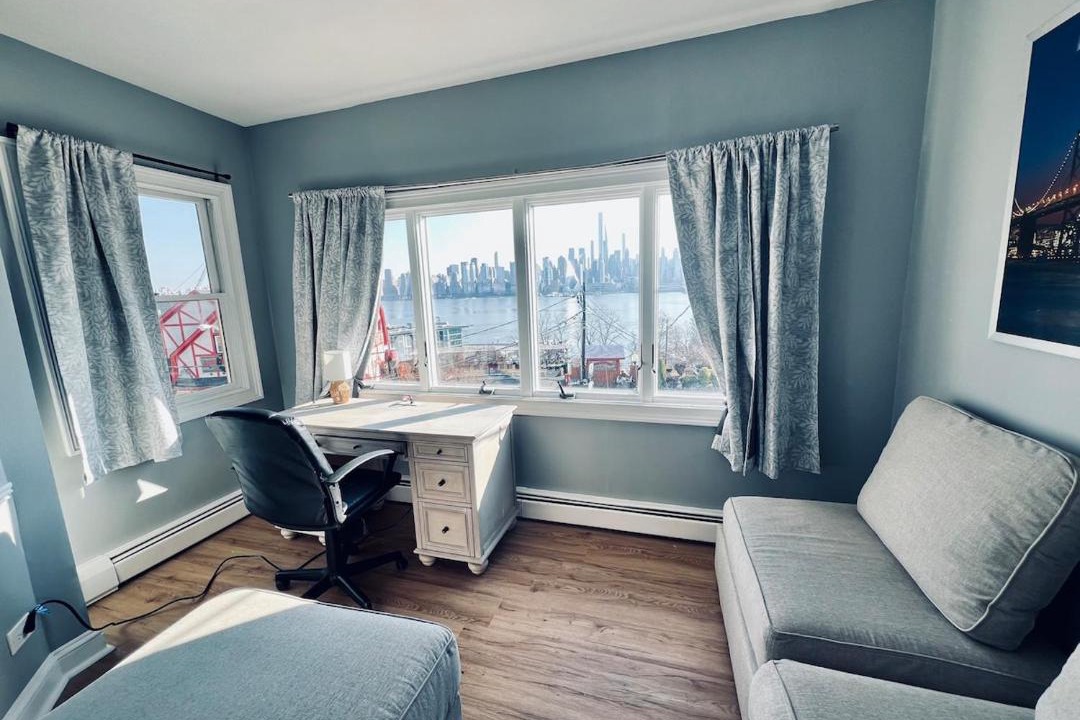 Photo of Others in Weehawken