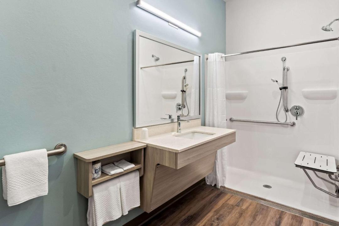 Photo of Bathroom in Palmer