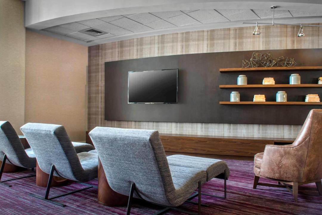 Photo of Livingroom in Elizabeth