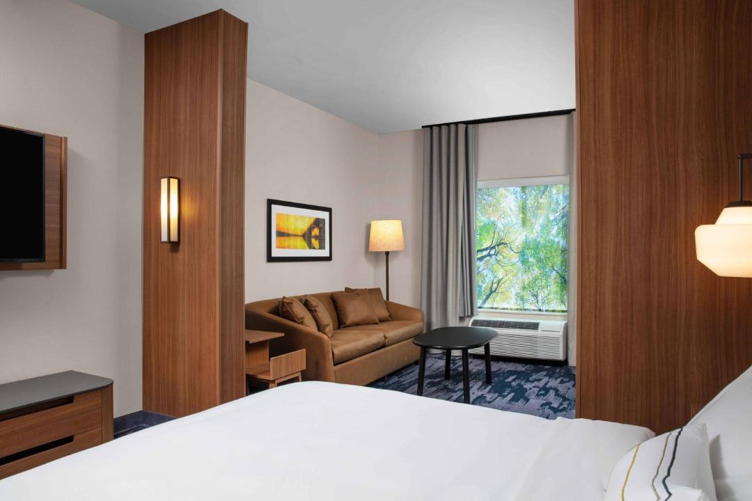 Photo of Bedroom in Linntown