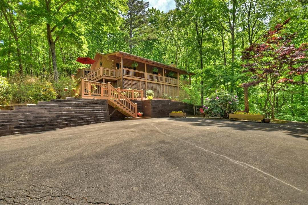 Photo of Others in Ellijay