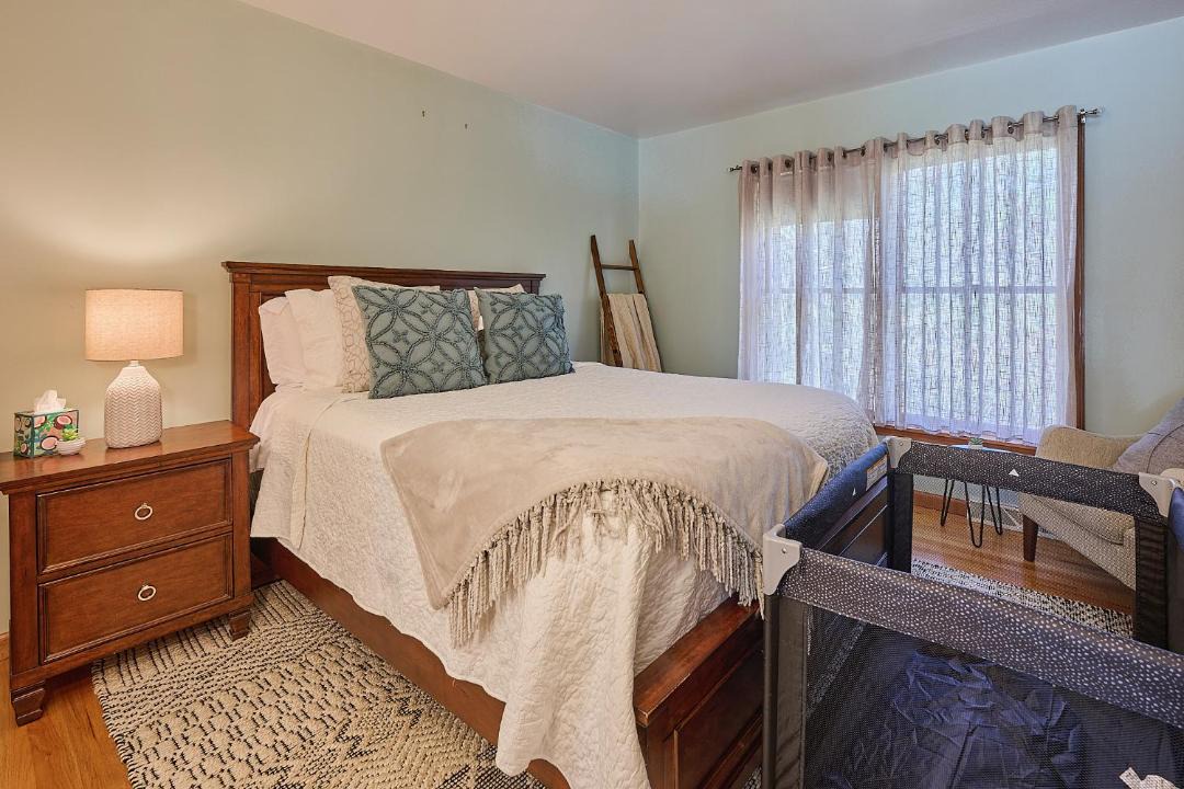Photo of Bedroom in Glen Spey