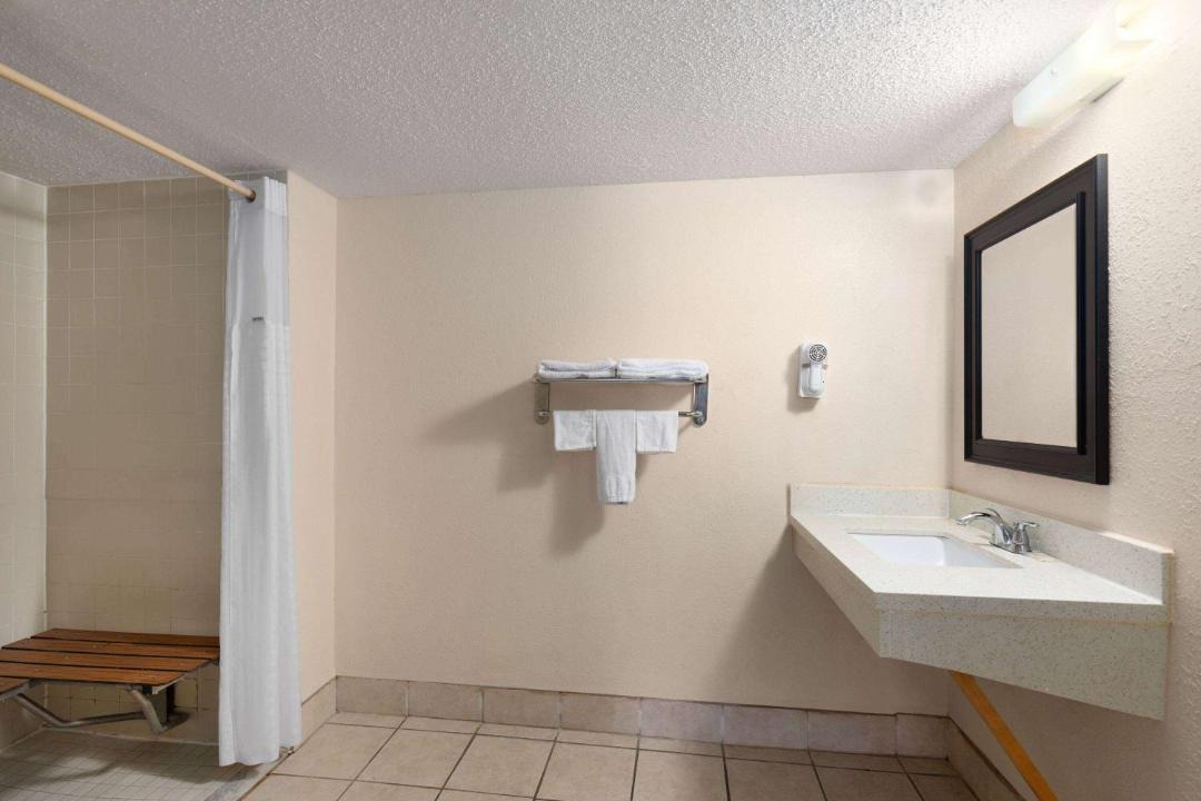 Photo of Bathroom in Fort Mitchell