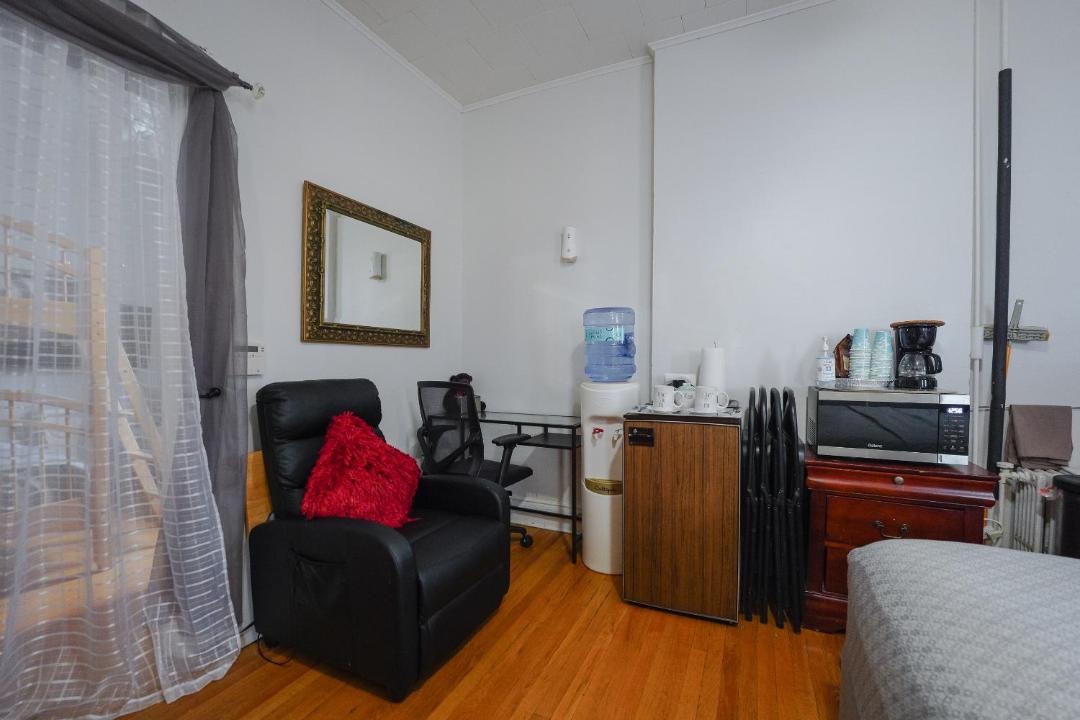 Photo of Livingroom in North Bergen