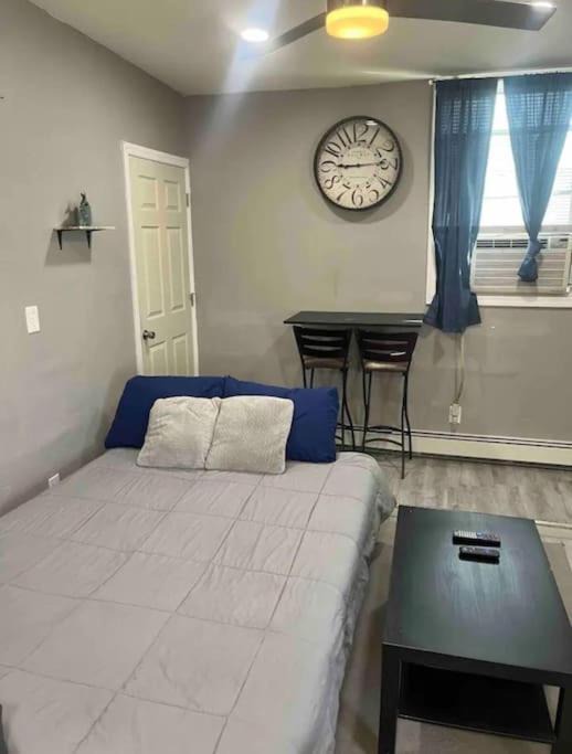 Photo of Bedroom in Hillside