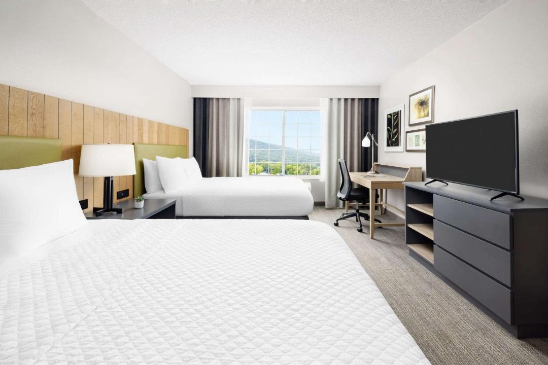 Photo of Bedroom in Big Flats Airport