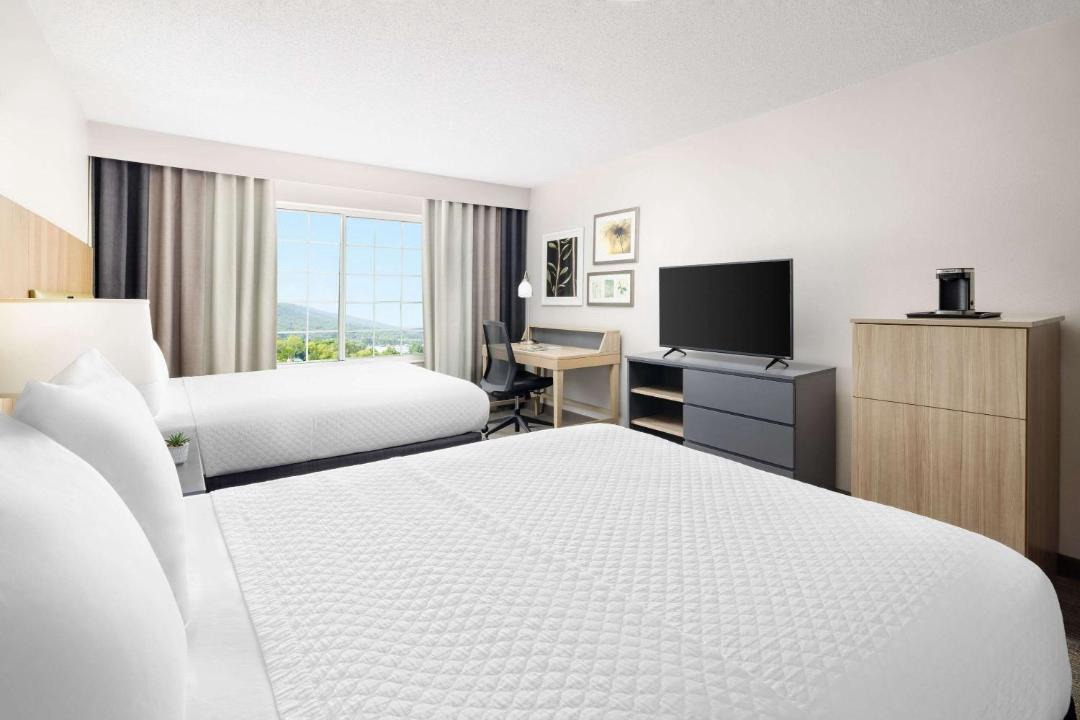 Photo of Bedroom in Big Flats Airport