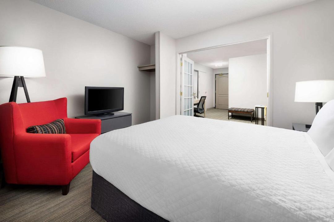 Photo of Bedroom in Big Flats Airport