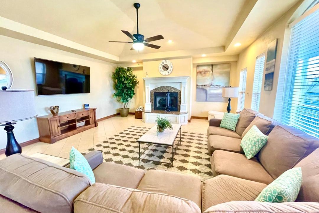 Photo of Livingroom in Beaver Shores