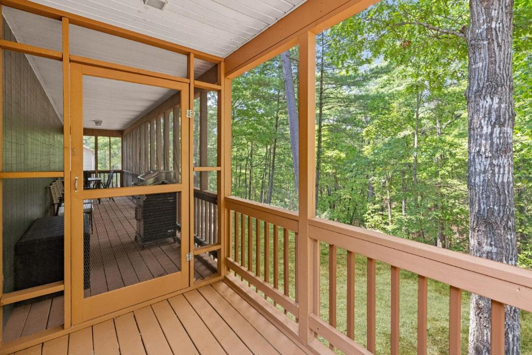 Photo of Patio Balcony in Mount Jackson