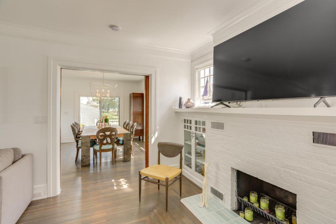 Photo of Livingroom in Port Clinton
