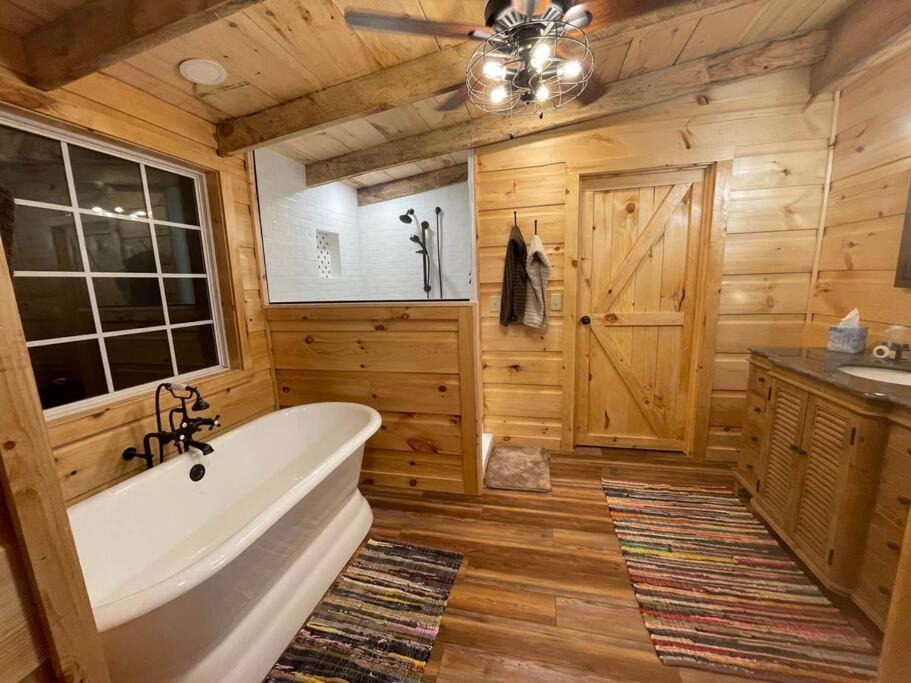 Photo of Bathroom in Jamestown