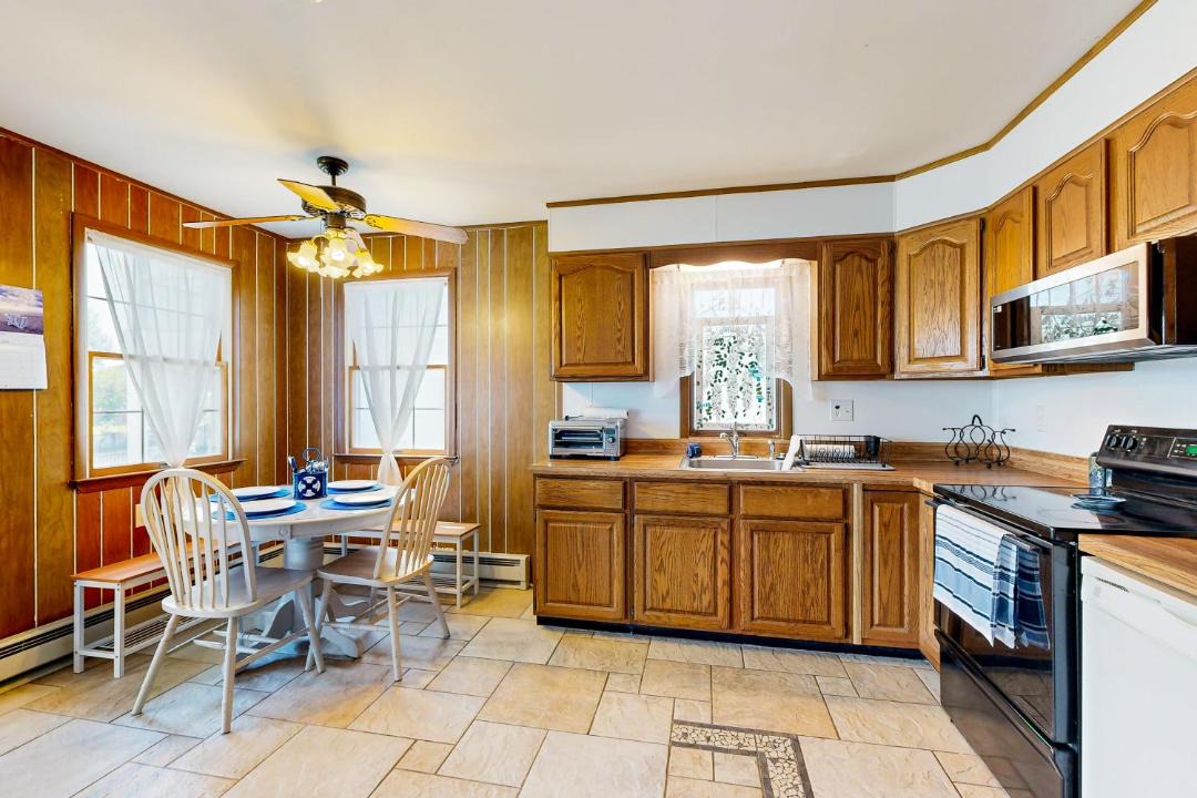 Photo of Kitchen in Keen-Wik On the Bay