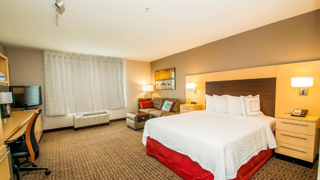 Photo of Bedroom in Moosic