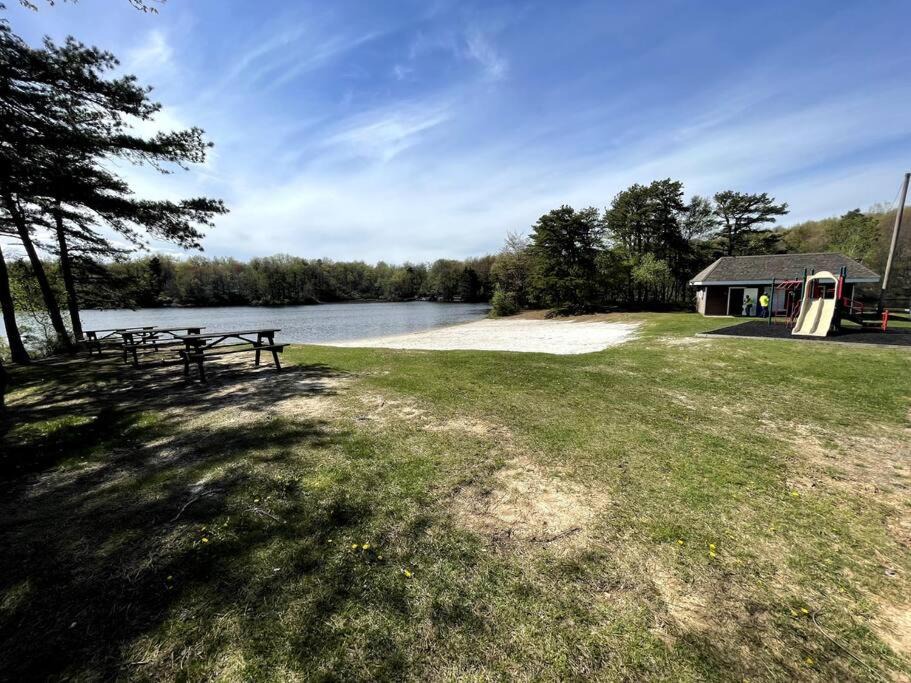 Photo of Others in Long Pond