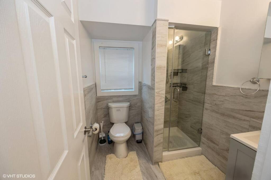 Photo of Bathroom in Park Hill