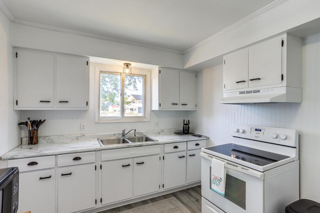 Photo of Kitchen in Port Clinton