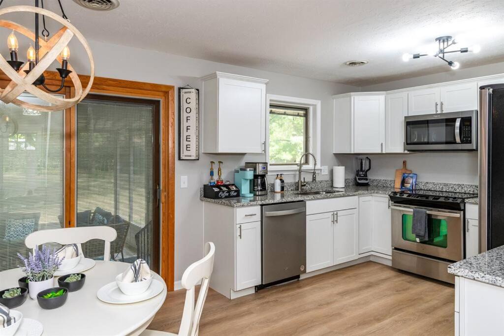 Photo of Kitchen in Englewood