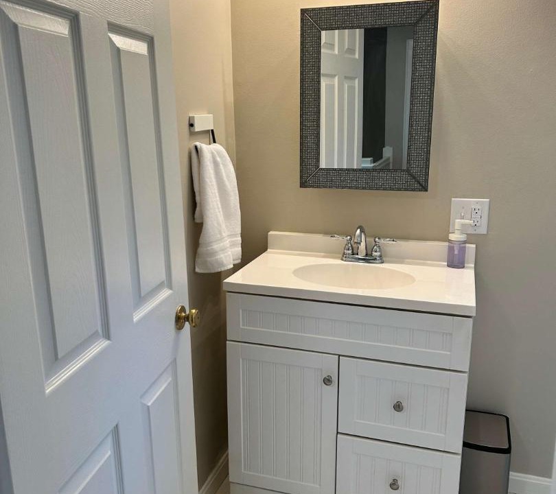 Photo of Bathroom in Roselawn Finance