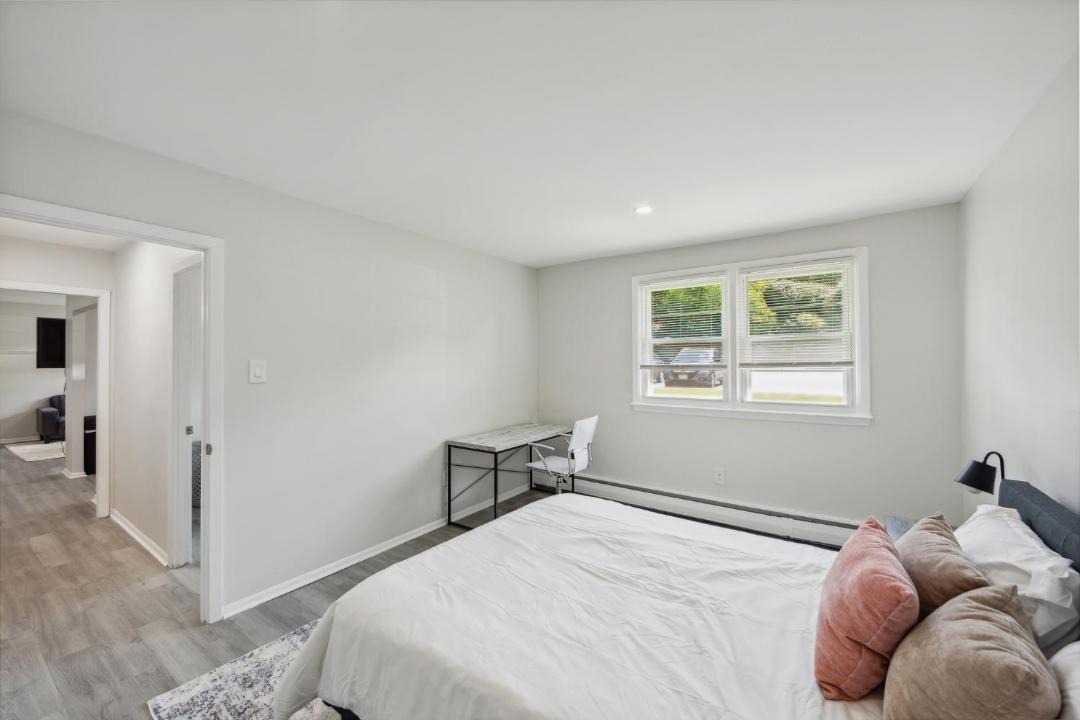 Photo of Bedroom in Newark