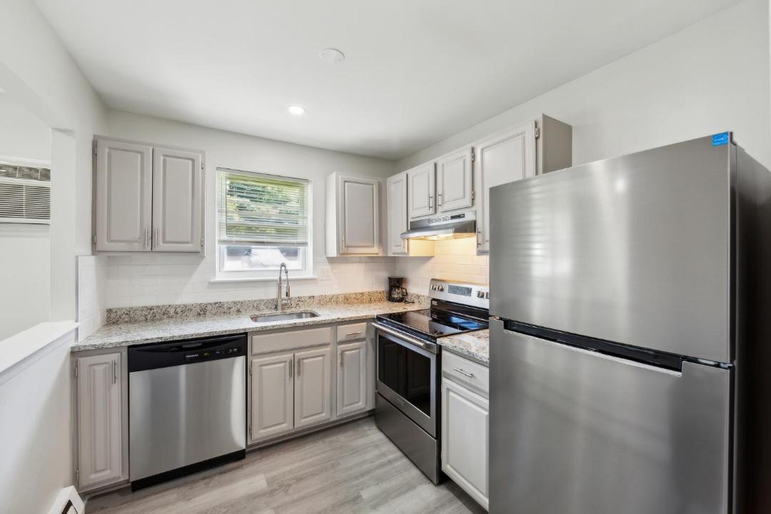 Photo of Kitchen in Newark
