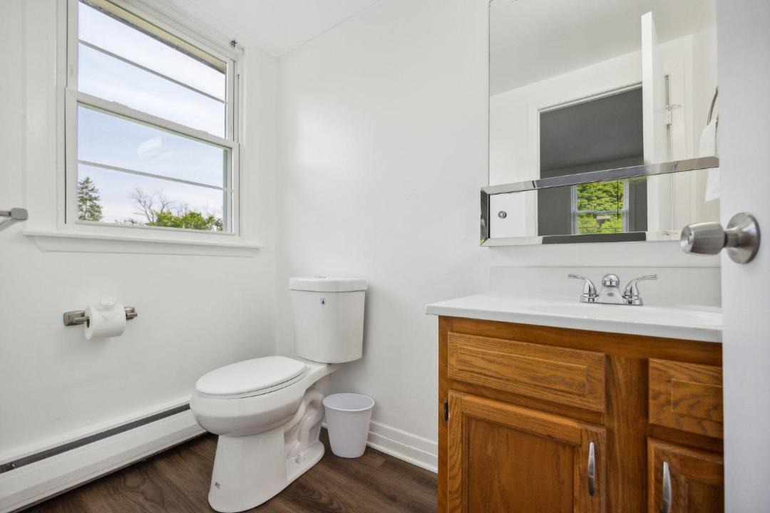 Photo of Bathroom in Newark