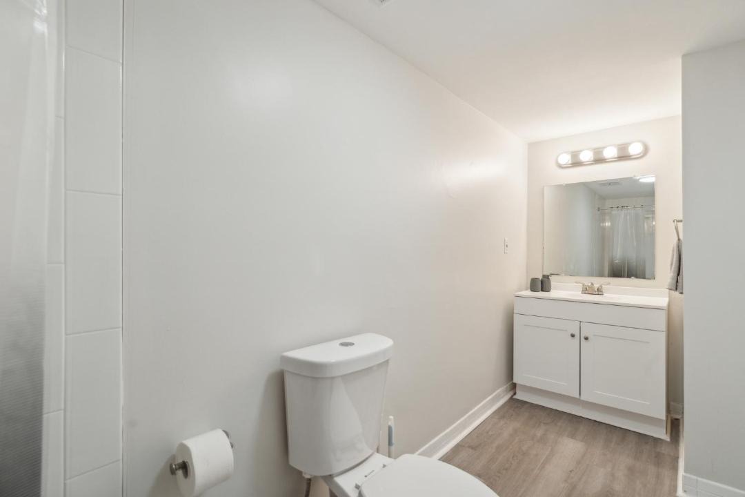 Photo of Bathroom in Newark