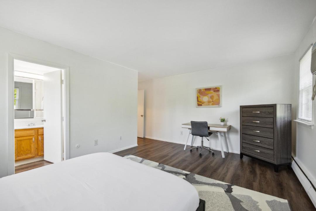 Photo of Bedroom in Newark