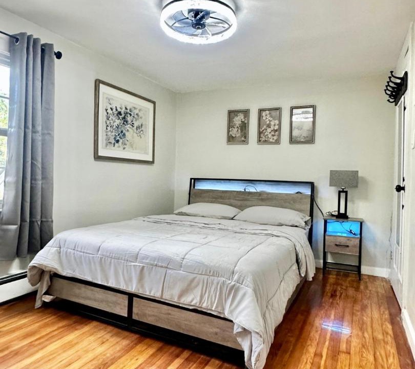 Photo of Bedroom in Newton