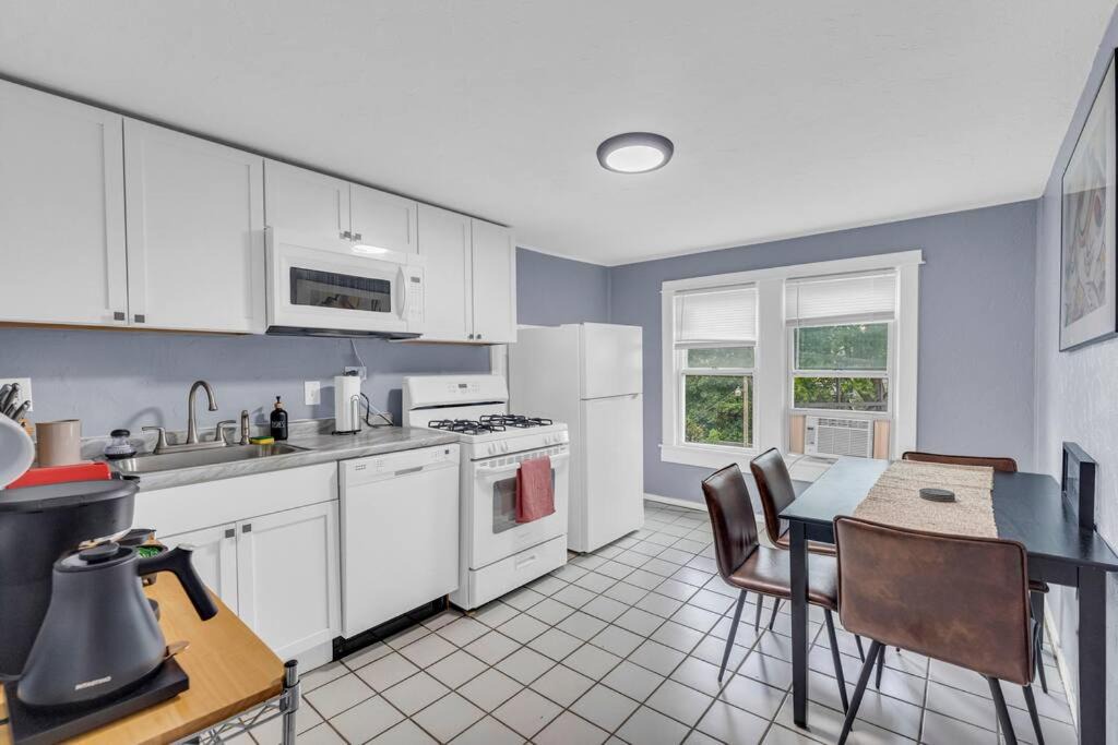 Photo of Kitchen in University Circle