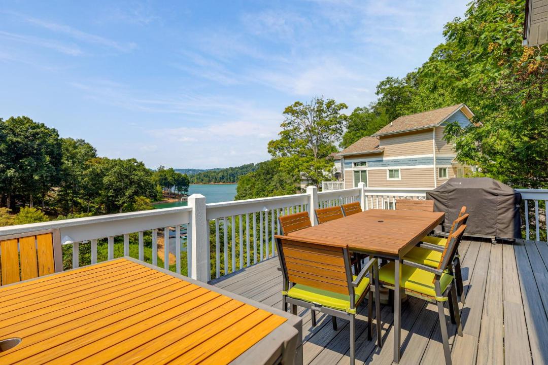 Photo of Patio Balcony in La Follette