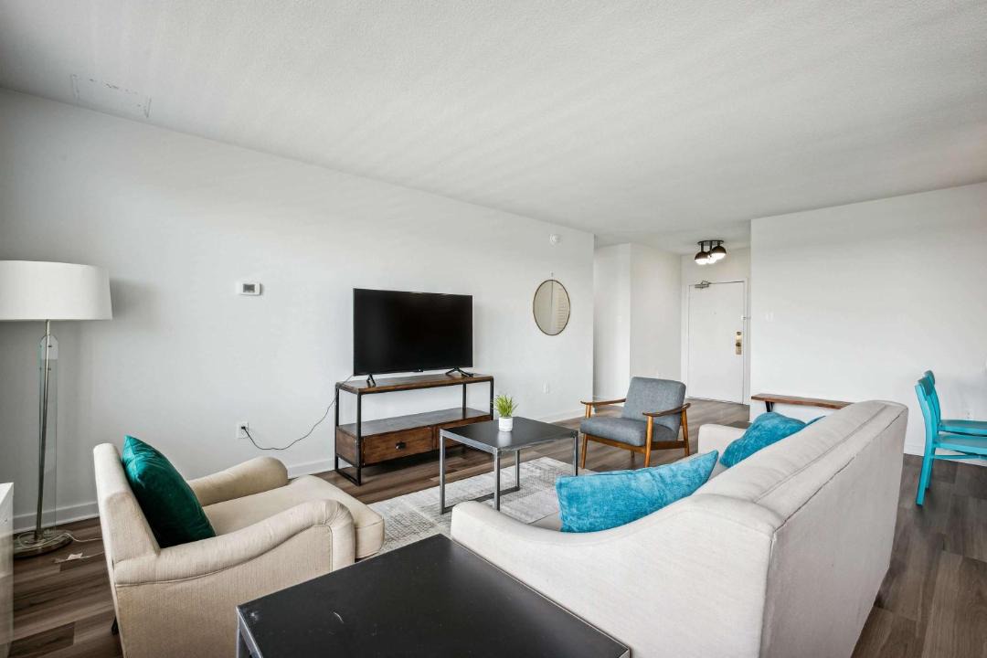 Photo of Livingroom in Aurora Highlands