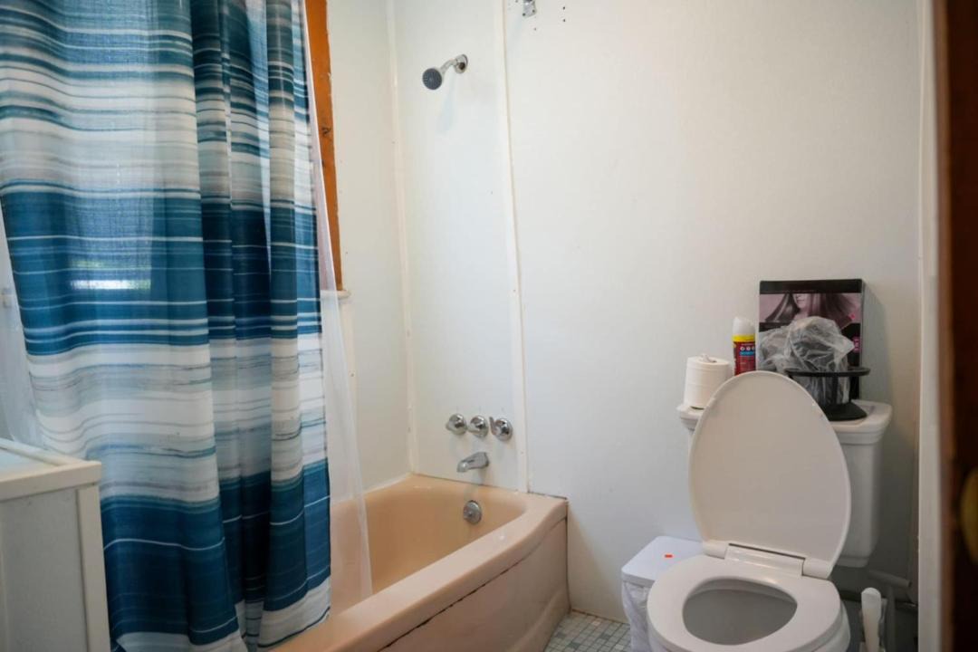 Photo of Bathroom in Irvington