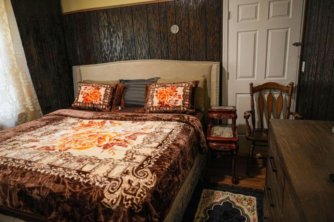 Photo of Bedroom in Irvington
