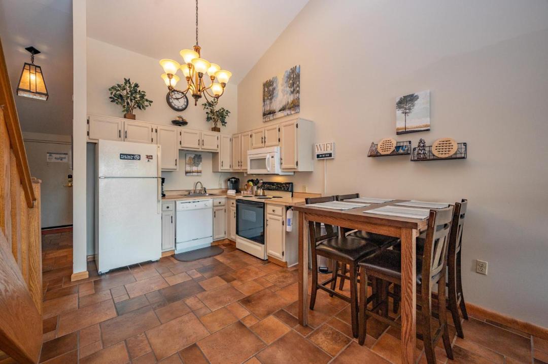 Photo of Kitchen in Thayerville