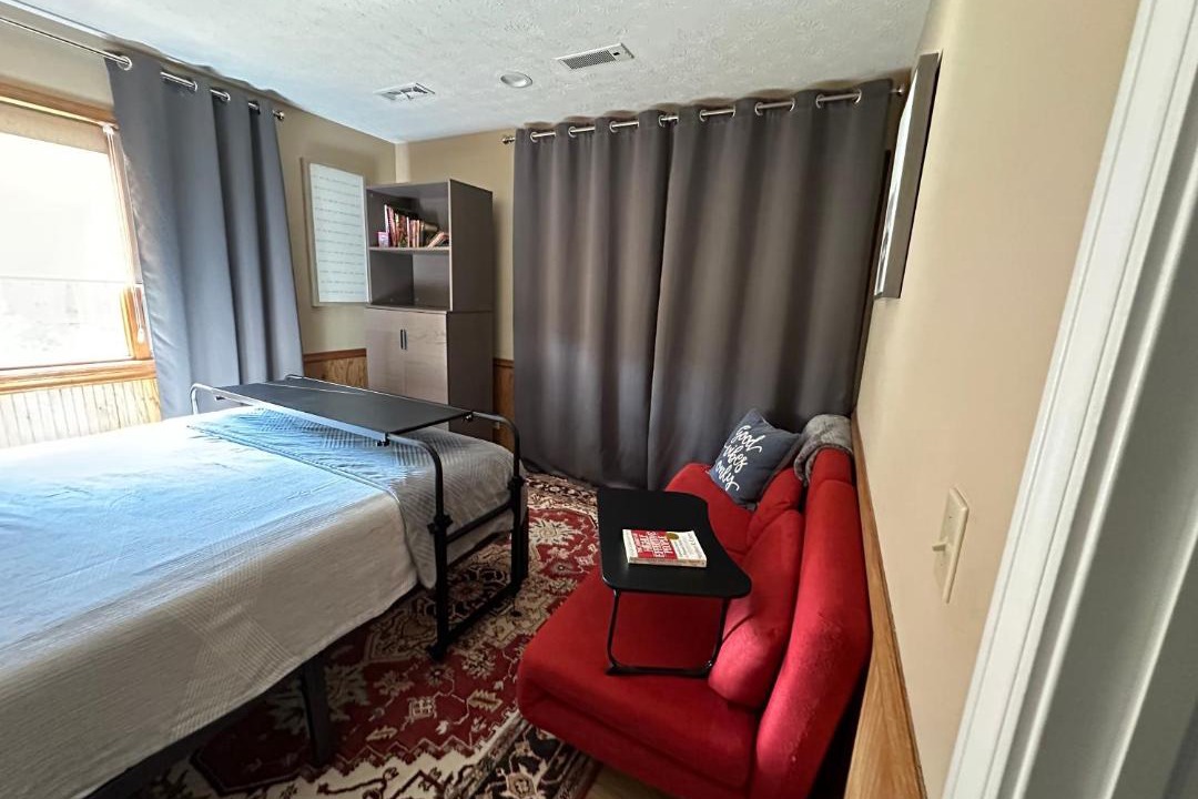 Photo of Bedroom in North Royalton