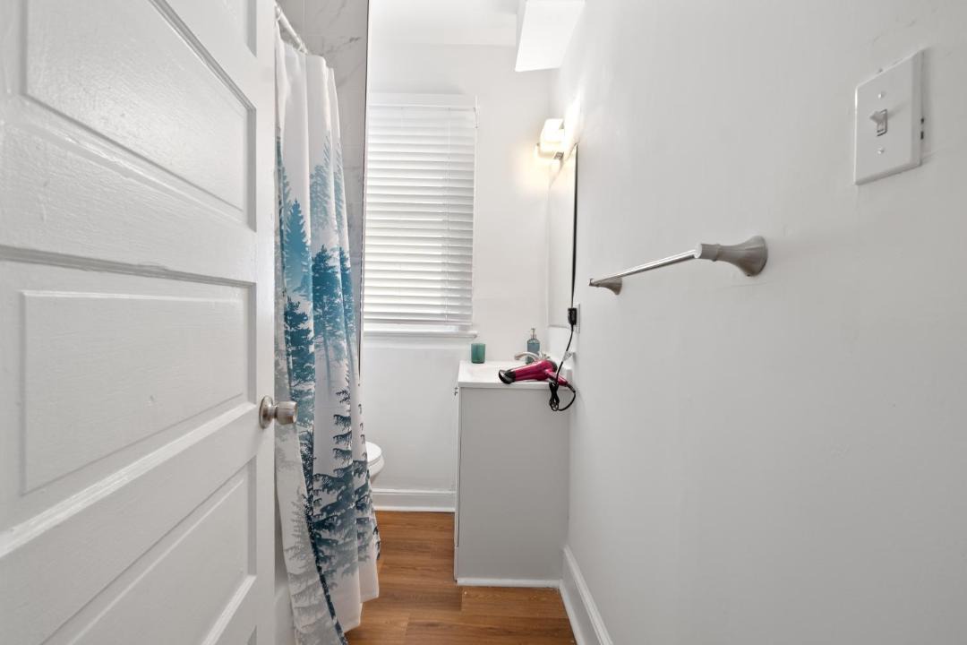 Photo of Bathroom in Park View