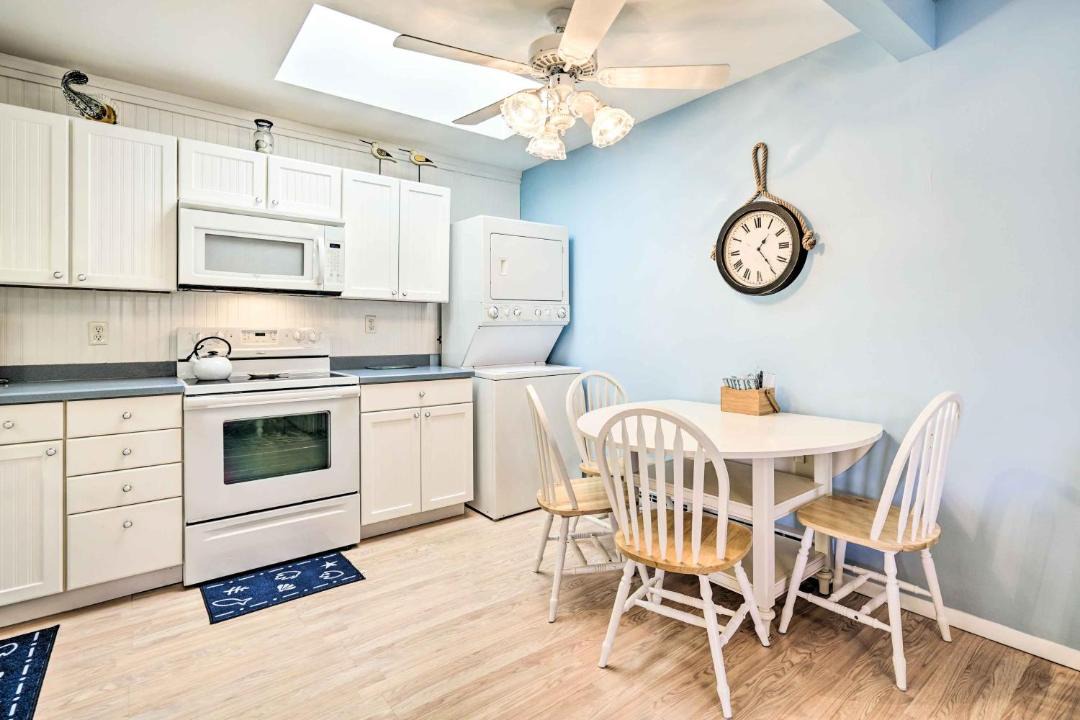 Photo of Kitchen in Village Green