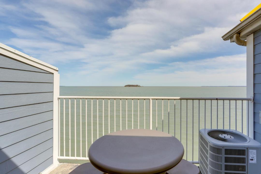 Photo of Patio Balcony in Put-in-Bay