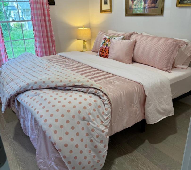 Photo of Bedroom in Mayo