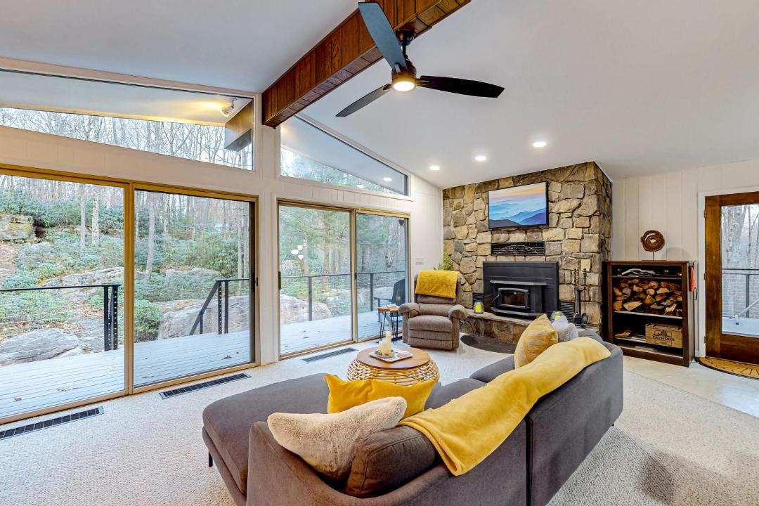 Photo of Livingroom in Crellin