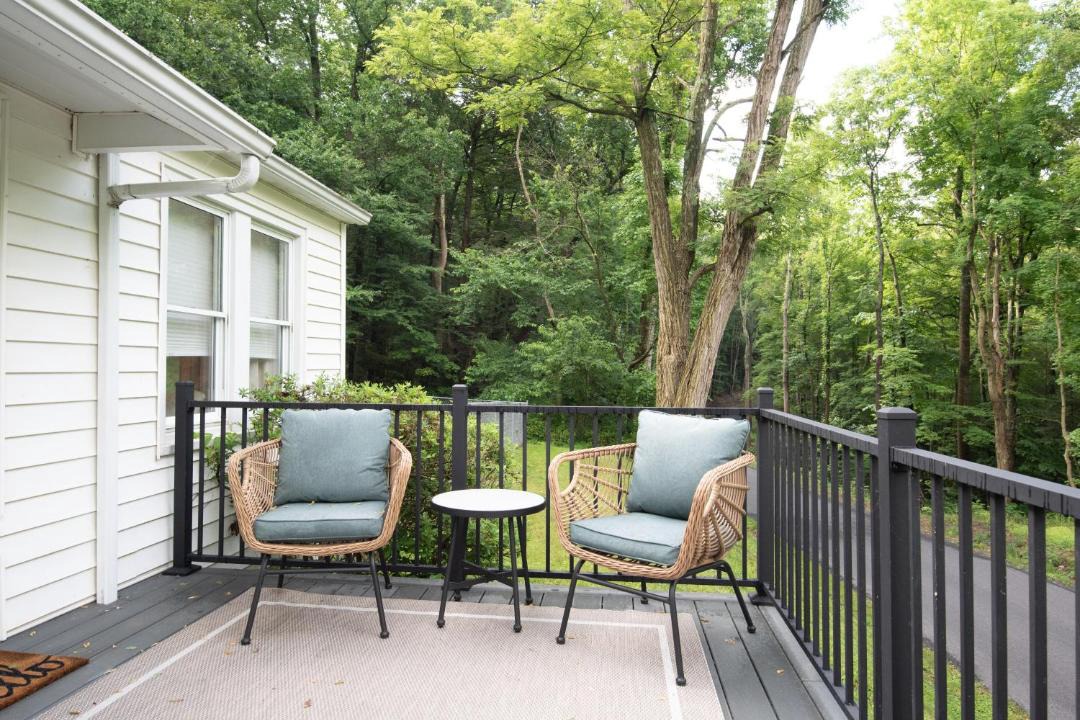 Photo of Patio Balcony in Mattawana