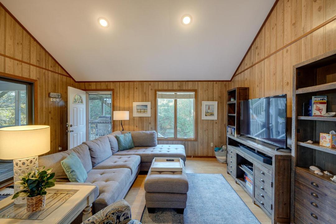 Photo of Livingroom in Southern Shores