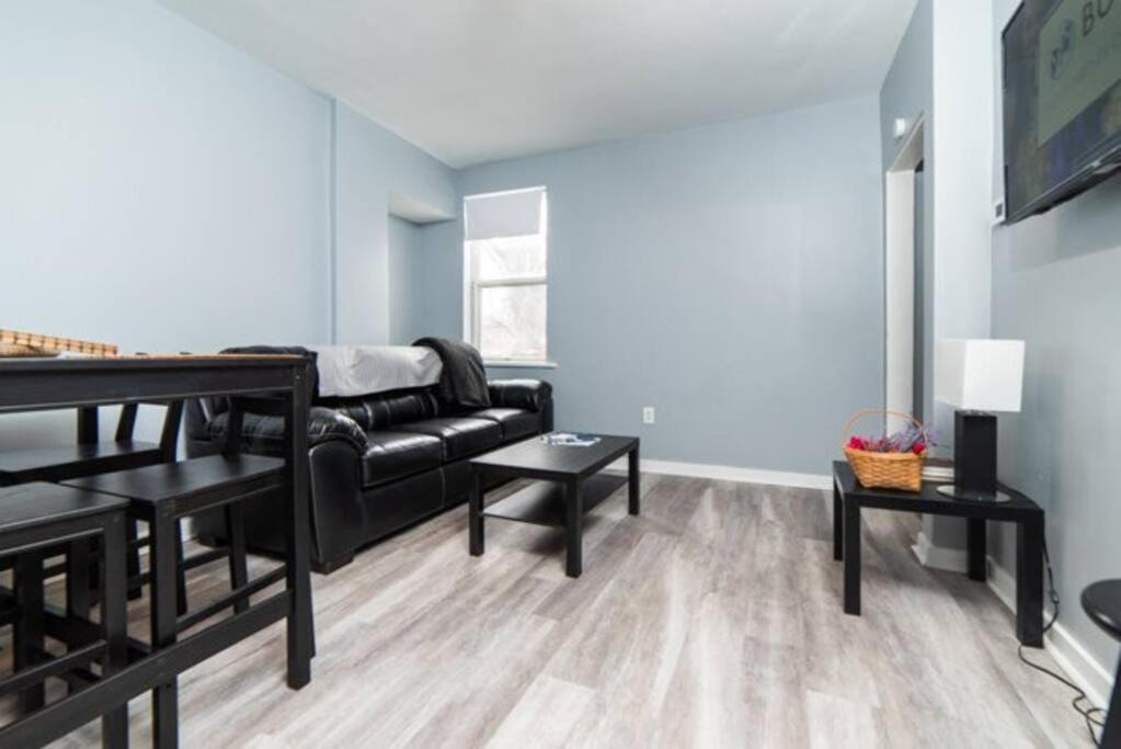 Photo of Livingroom in Central Northside
